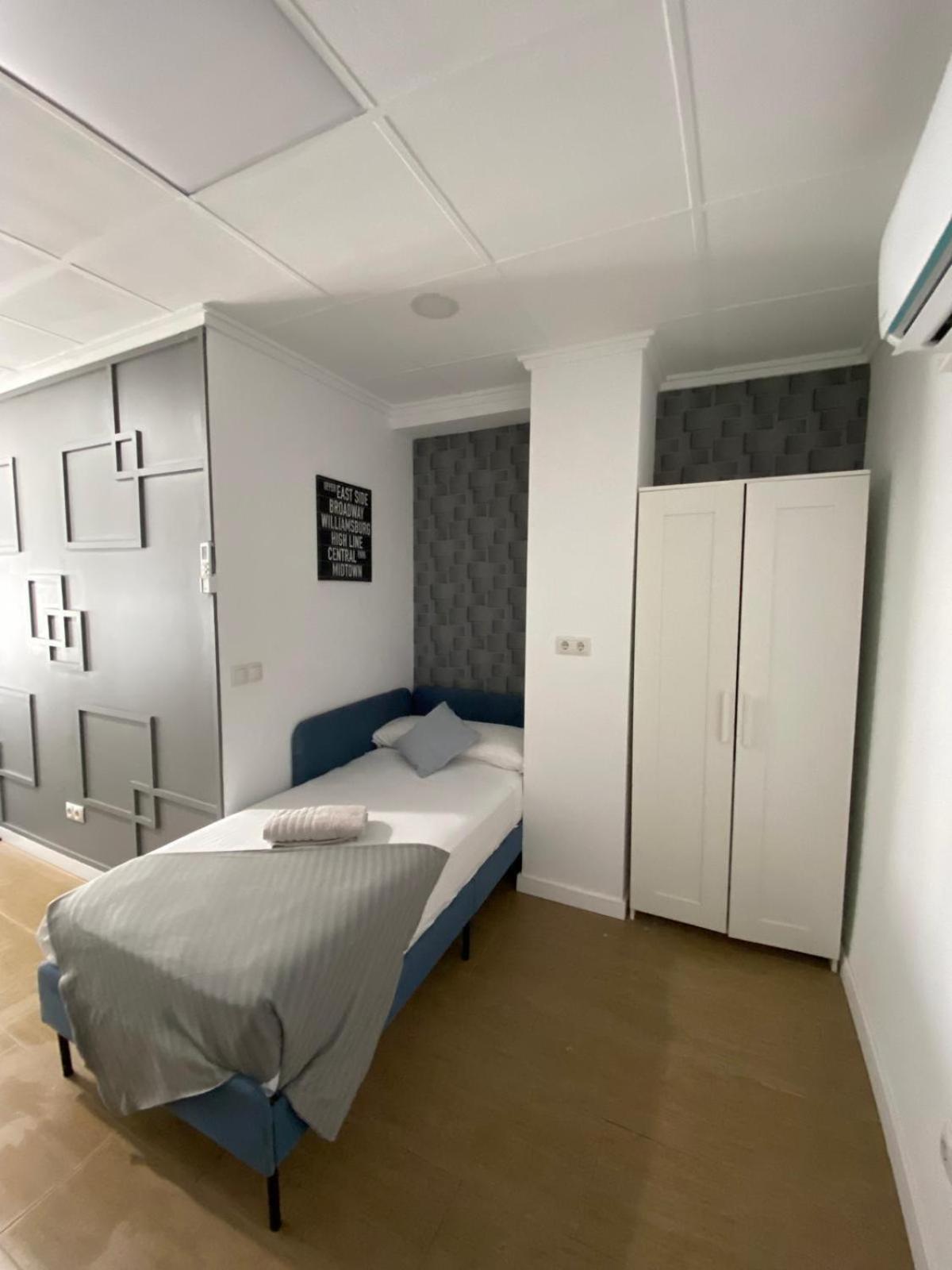 Optimus Comfort Valencia Exterior foto
